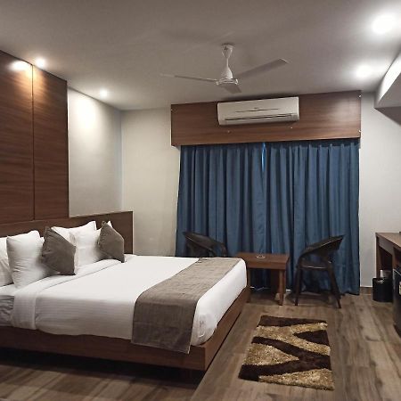 דיברוגר Hotel Tree Fern מראה חיצוני תמונה