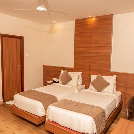 דיברוגר Hotel Tree Fern מראה חיצוני תמונה