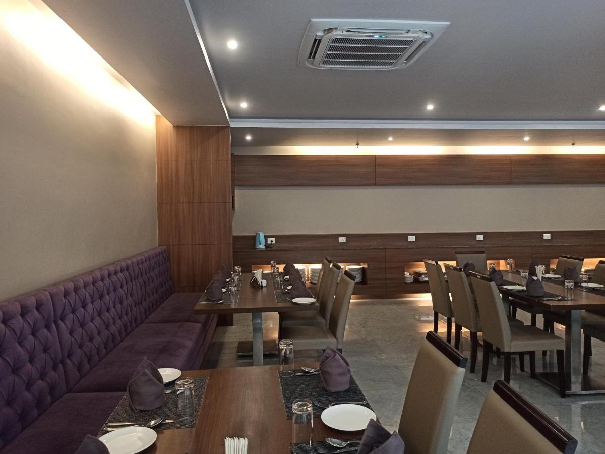 דיברוגר Hotel Tree Fern מראה חיצוני תמונה