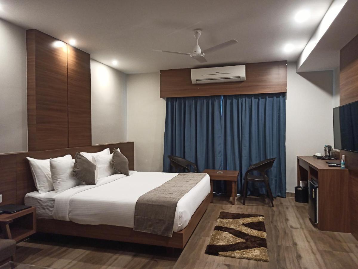 דיברוגר Hotel Tree Fern מראה חיצוני תמונה