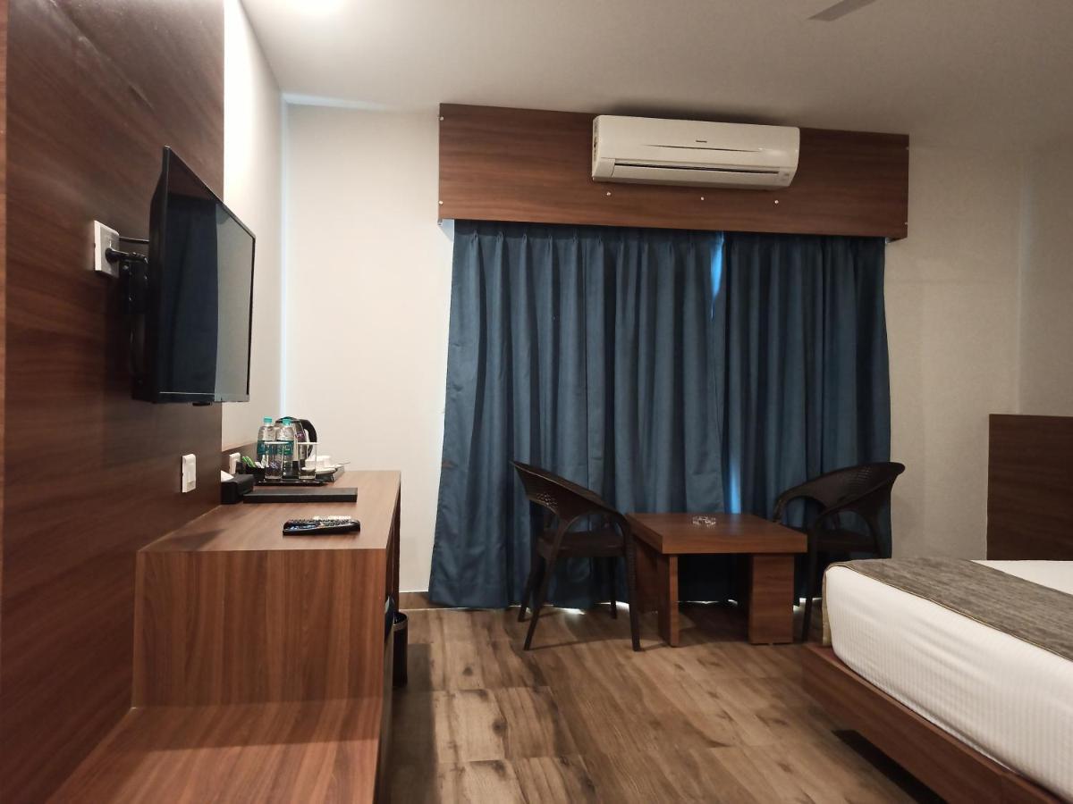 דיברוגר Hotel Tree Fern מראה חיצוני תמונה