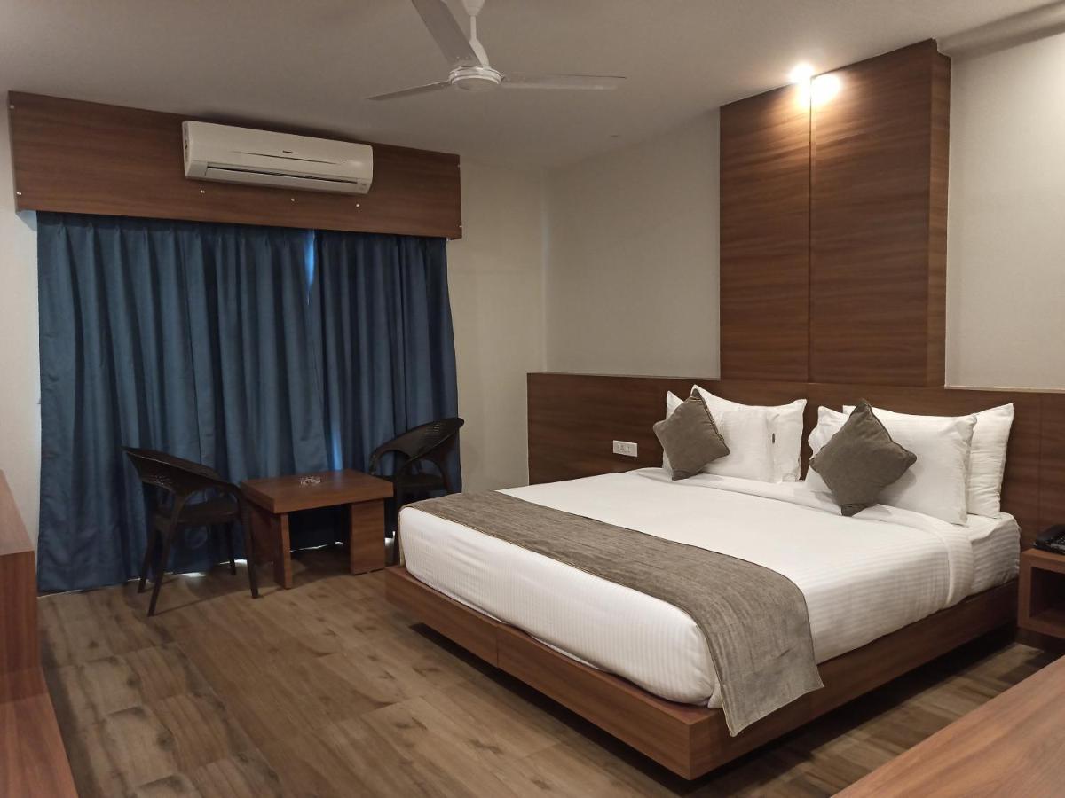דיברוגר Hotel Tree Fern מראה חיצוני תמונה