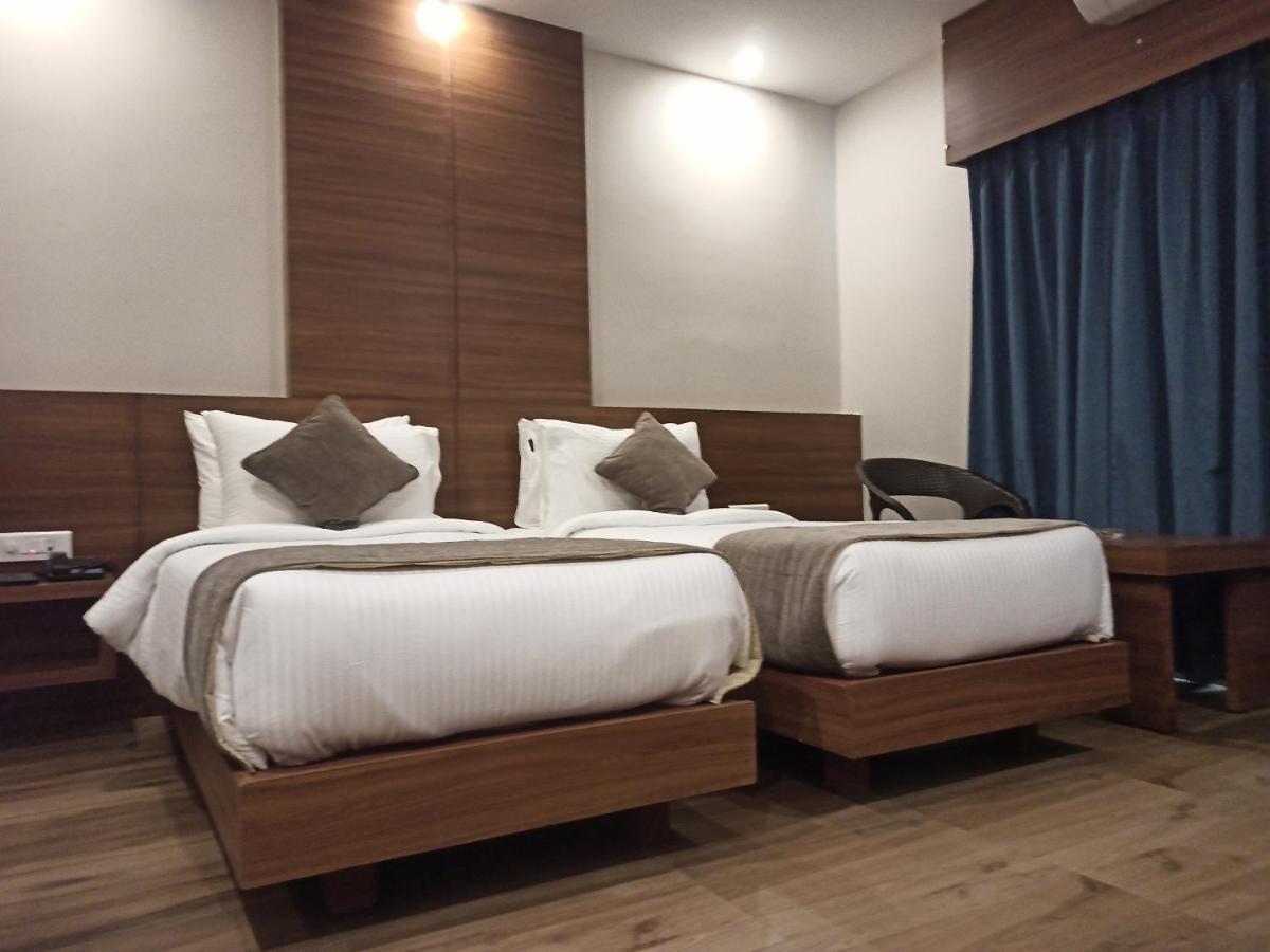 דיברוגר Hotel Tree Fern מראה חיצוני תמונה