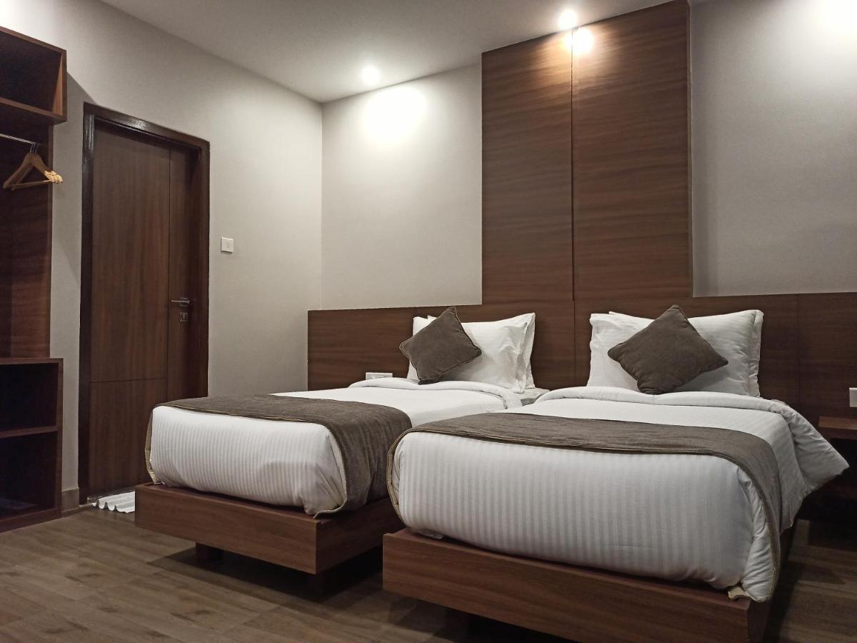דיברוגר Hotel Tree Fern מראה חיצוני תמונה