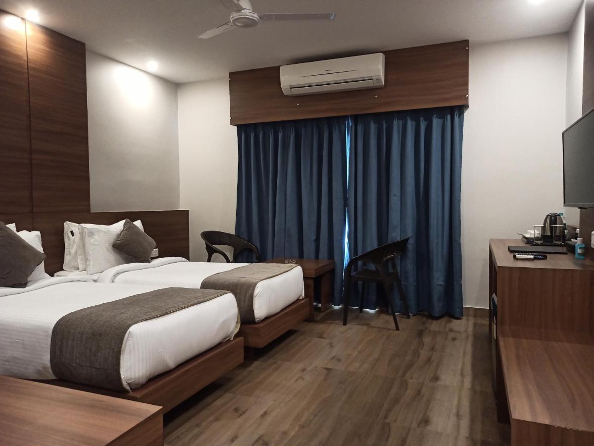 דיברוגר Hotel Tree Fern מראה חיצוני תמונה