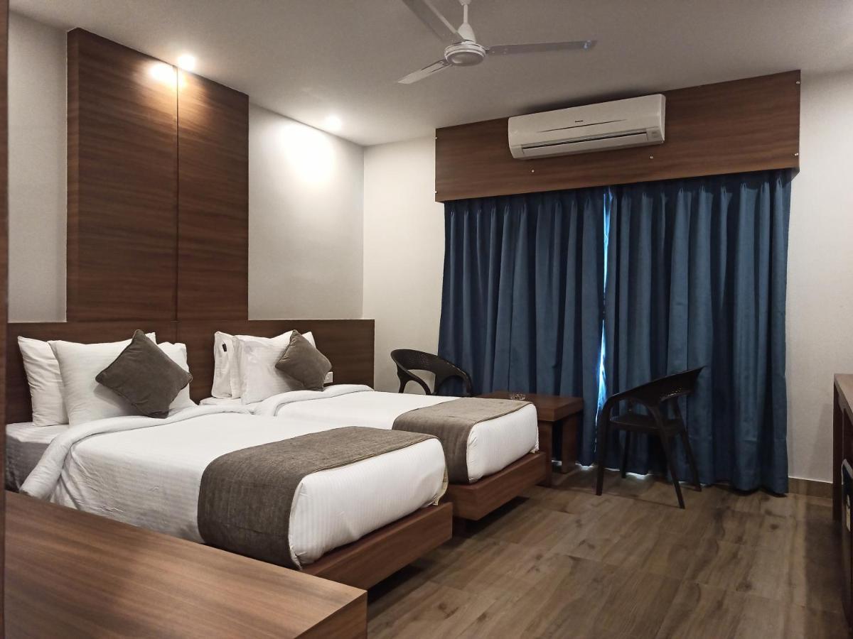 דיברוגר Hotel Tree Fern מראה חיצוני תמונה