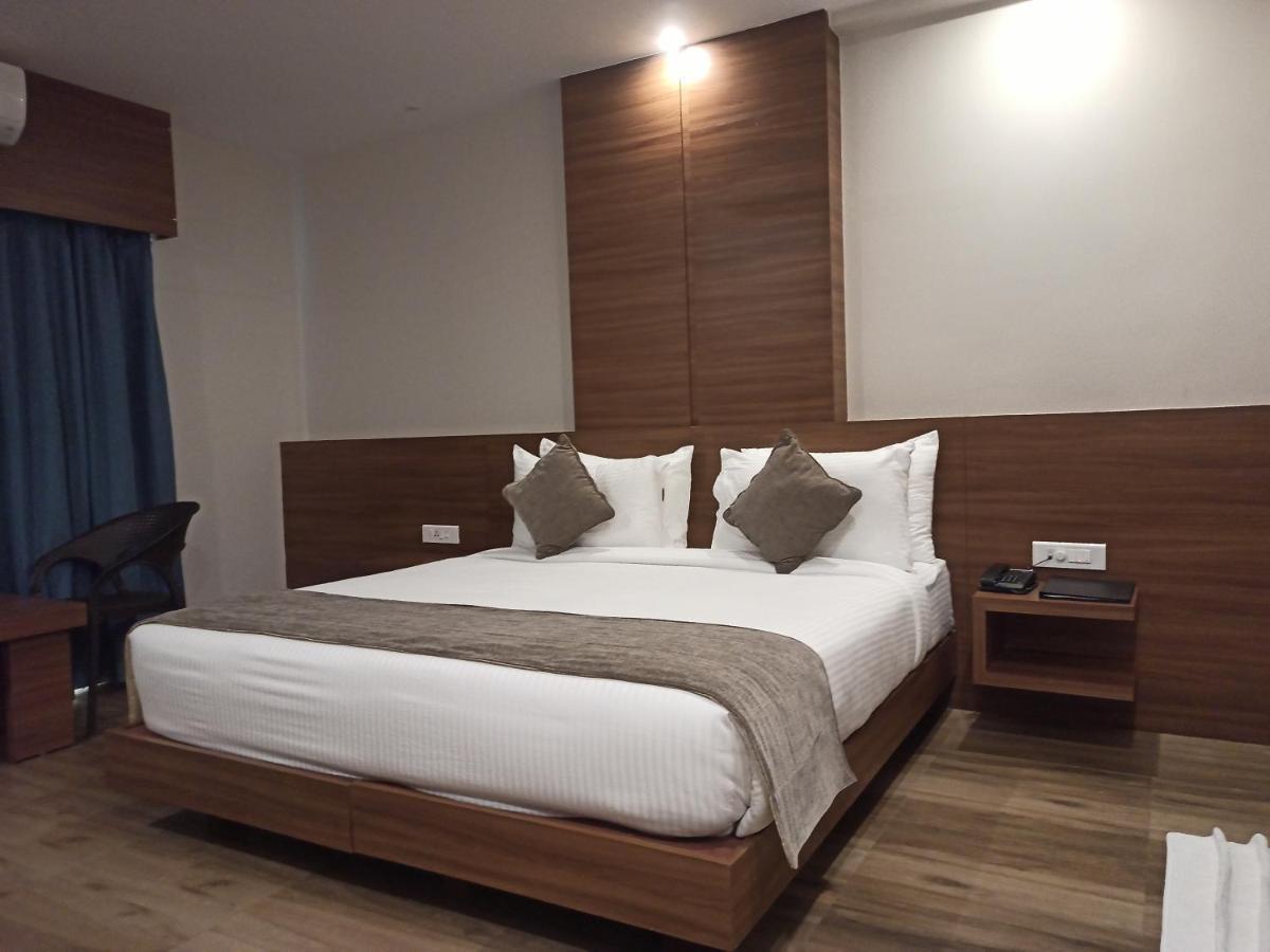 דיברוגר Hotel Tree Fern מראה חיצוני תמונה