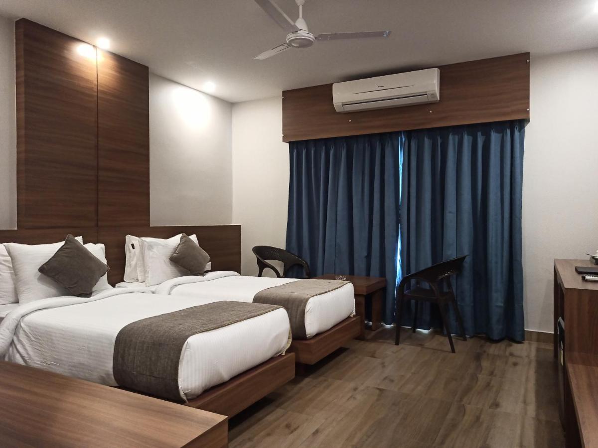 דיברוגר Hotel Tree Fern מראה חיצוני תמונה
