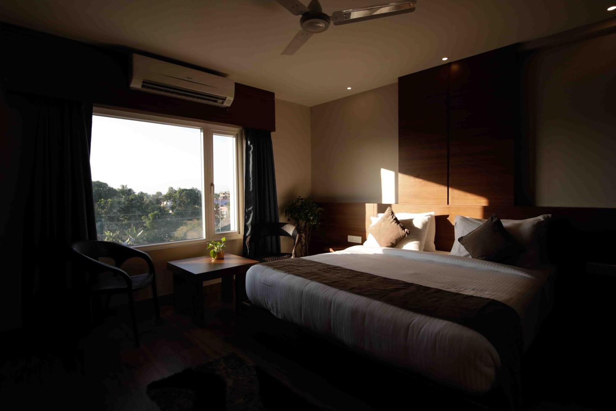 דיברוגר Hotel Tree Fern מראה חיצוני תמונה
