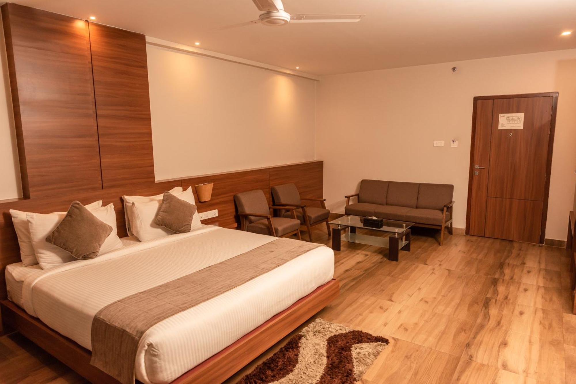 דיברוגר Hotel Tree Fern מראה חיצוני תמונה