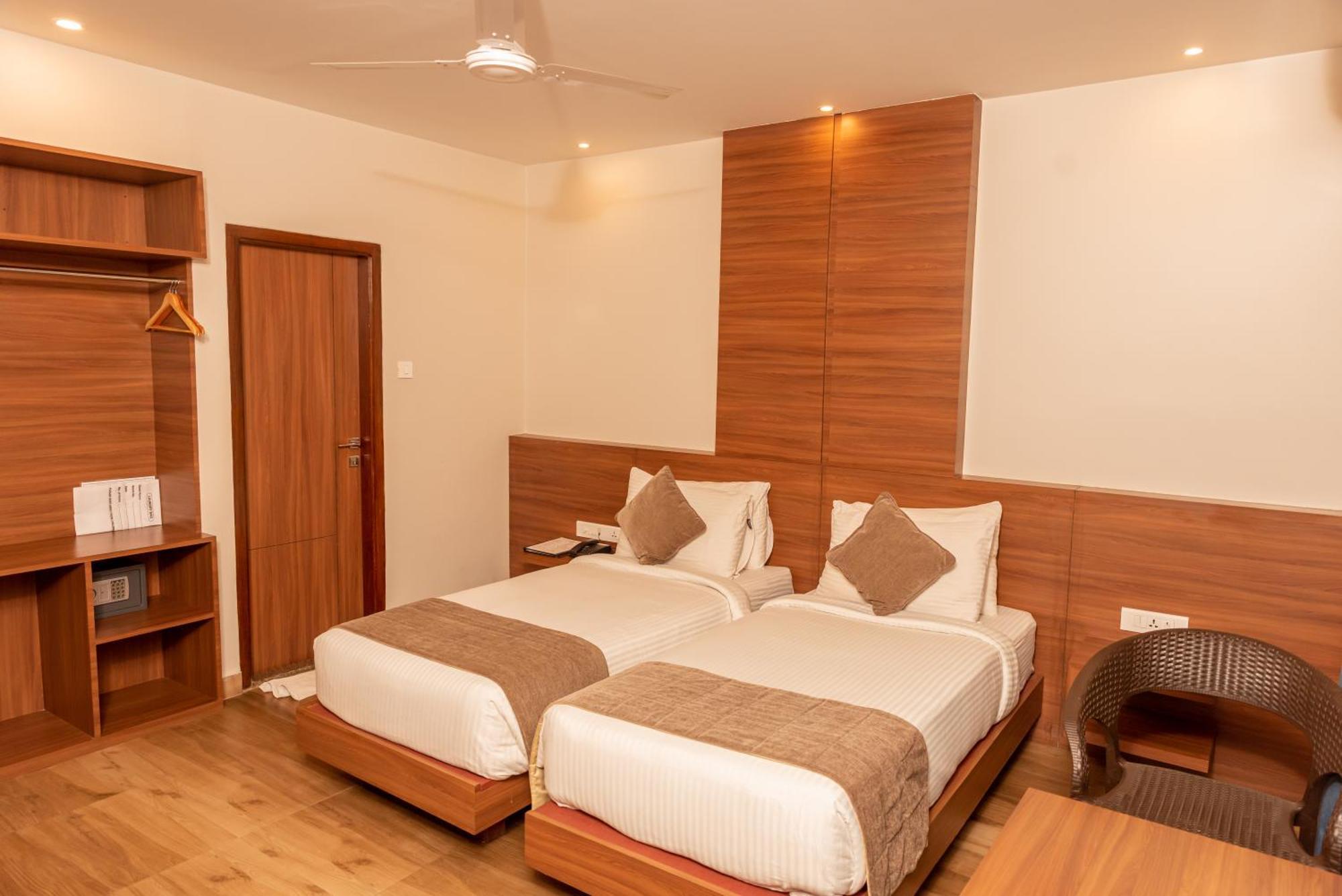 דיברוגר Hotel Tree Fern מראה חיצוני תמונה